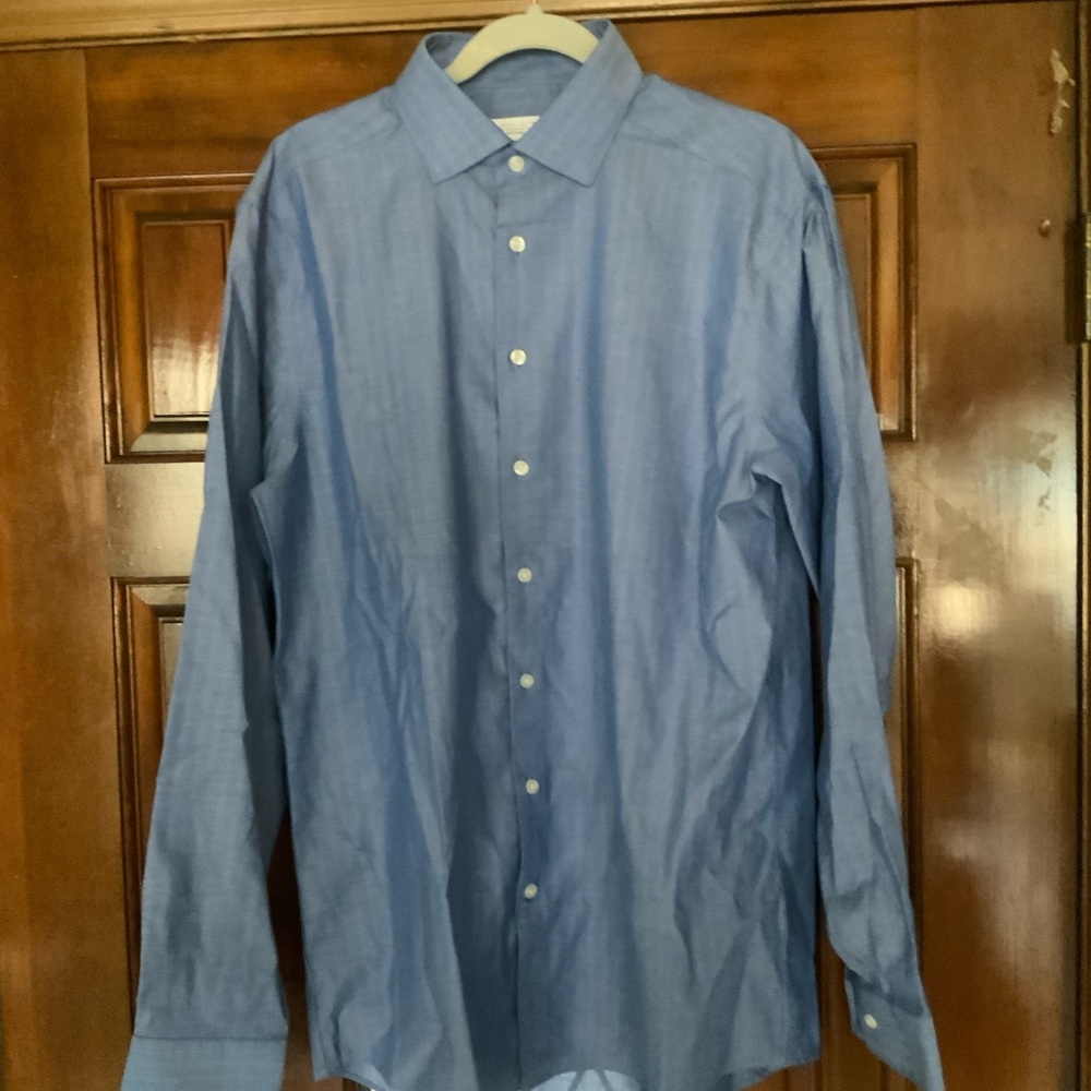 Michael Strahan Casual Men’s Blue Button Down Shirt with Classic Collar